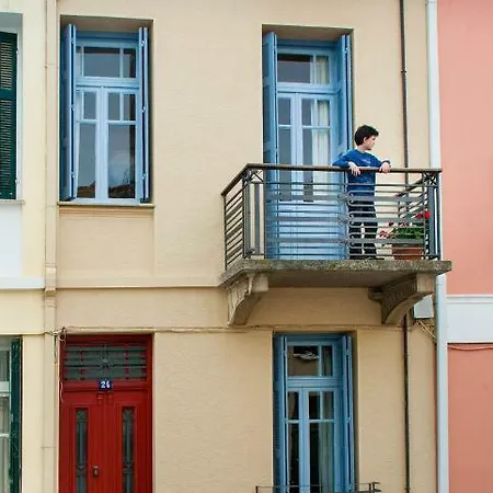 Willa Multi-level Town House In Patra's Historic Center Patras